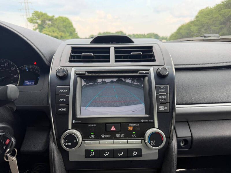 2014 Toyota Camry SE