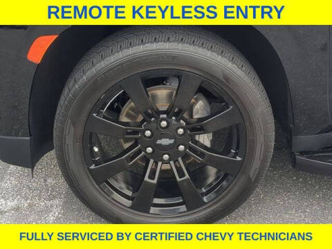 2023 Chevrolet Suburban RST