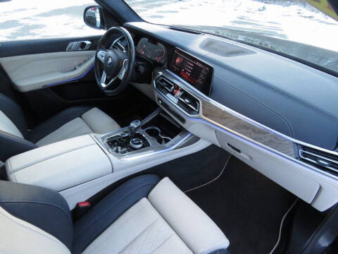 2019 BMW X7 xDrive50i