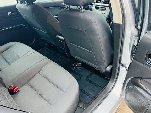 2012 Ford Fusion SE