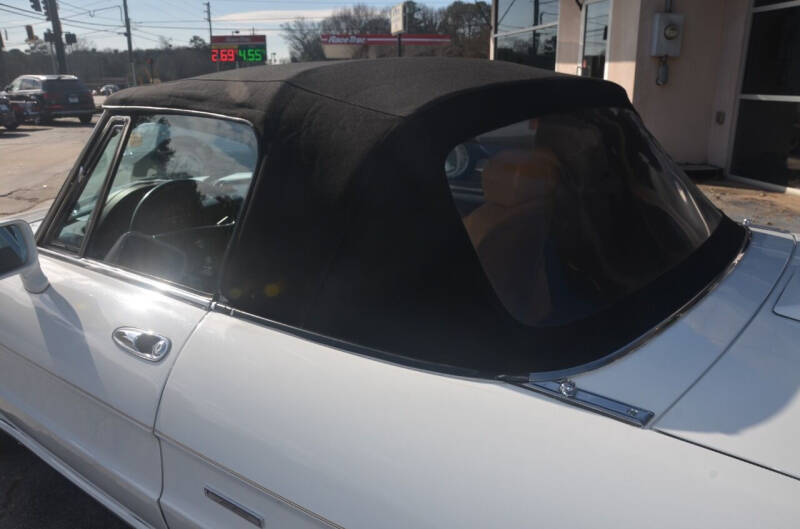 1991 Alfa Romeo Spider Veloce