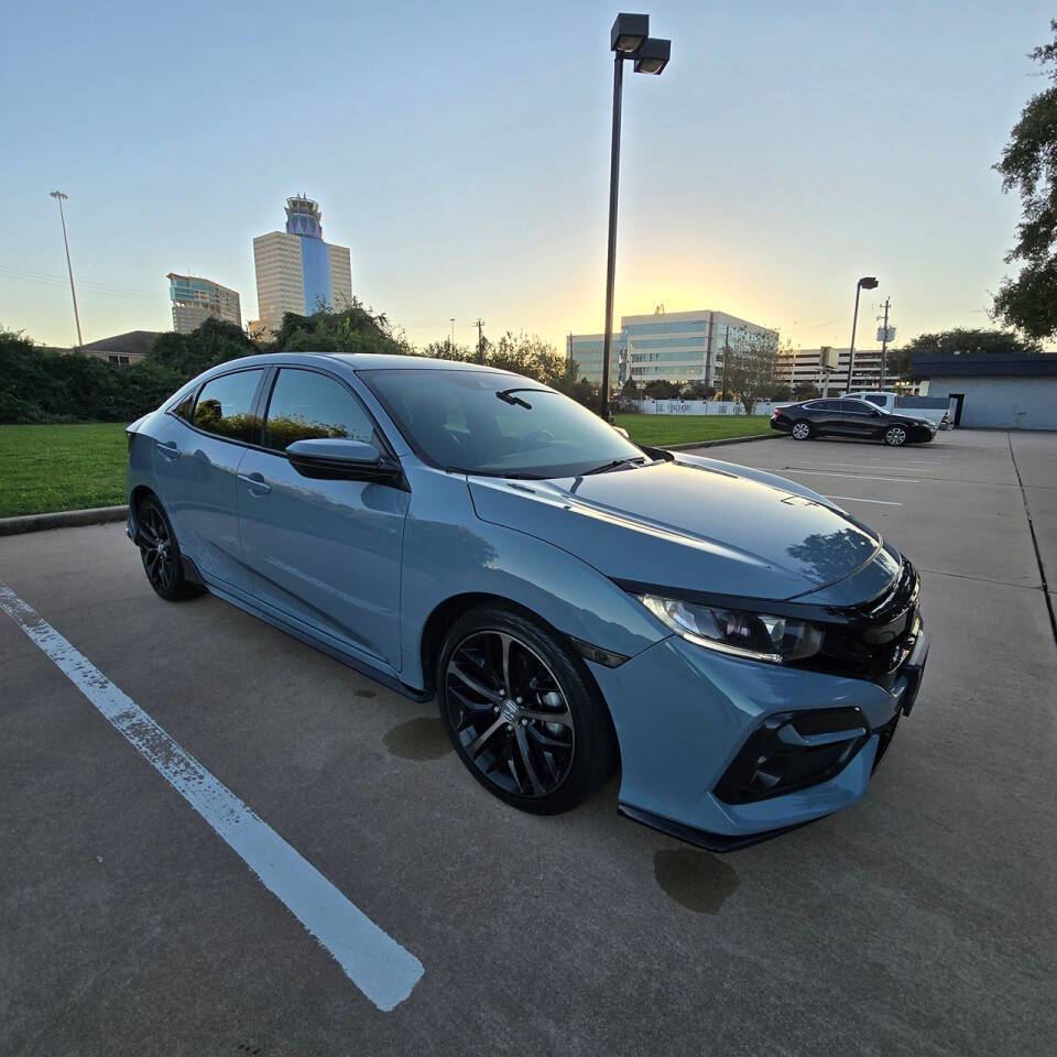 2021 Honda Civic for sale at MOTOR VILLAGE LLC in Houston, TX