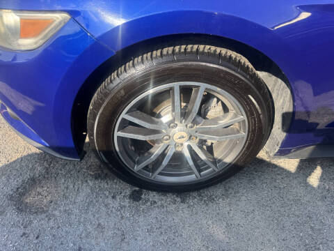 2015 Ford Mustang EcoBoost Premium