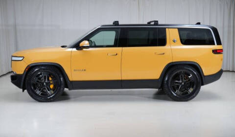2023 Rivian R1S Adventure