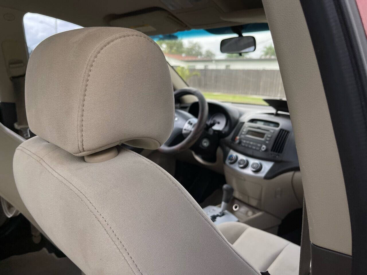 2008 HYUNDAI Elantra Sedan - $4,300