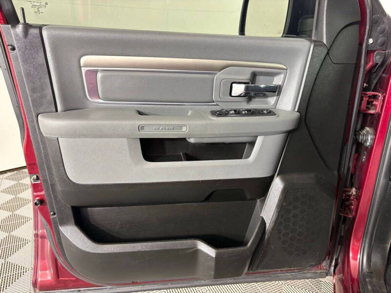 2019 RAM 1500 Classic SLT