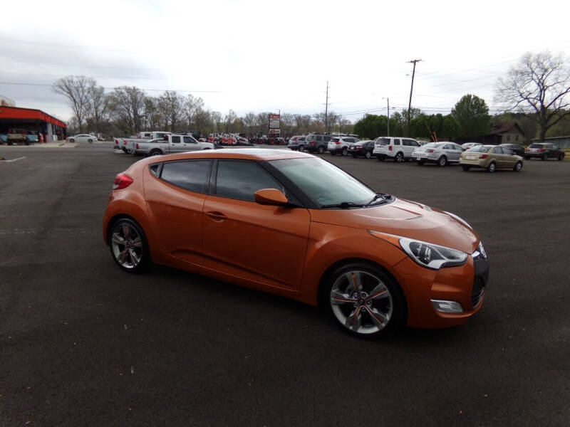 2012 Hyundai Veloster Base photo 3