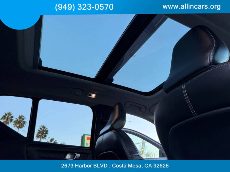 2019 Volvo XC40 T5 Inscription