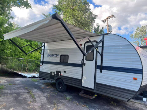 2021 Gulfstream Enlighten Super Lite