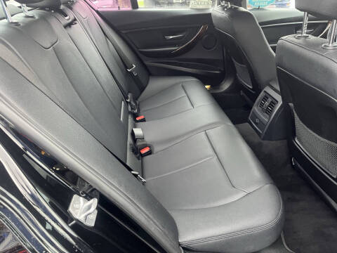 2015 BMW 3 Series 328i xDrive