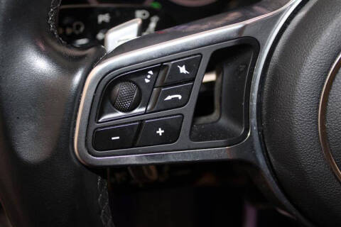 2017 Porsche Panamera