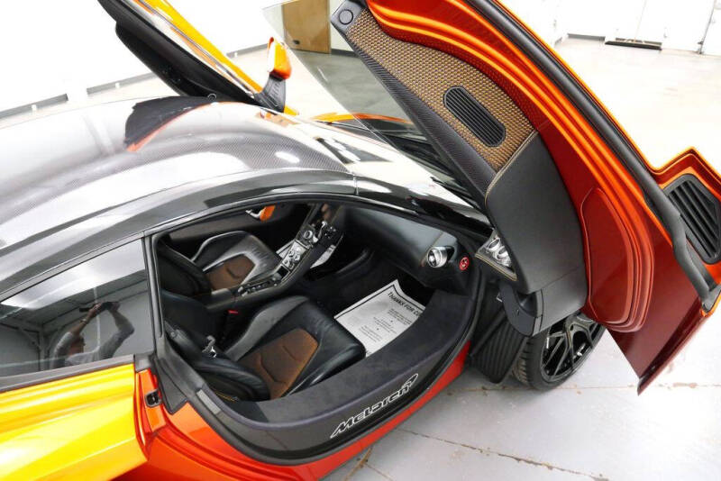 2012 McLaren MP4-12C