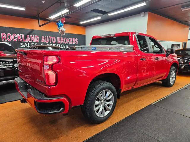 2021 Chevrolet Silverado 1500 Custom