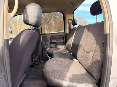 2005 Dodge Ram 1500 ST