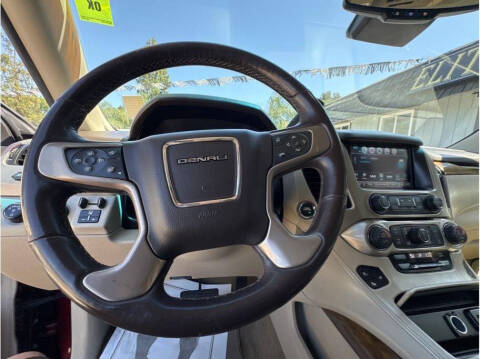 2017 GMC Yukon Denali