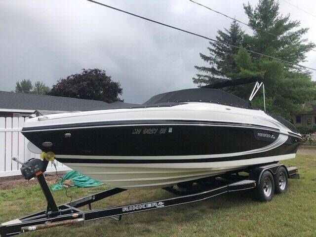 2014 Rinker open bow for sale at Portage Motor Sales Inc. in Portage MI