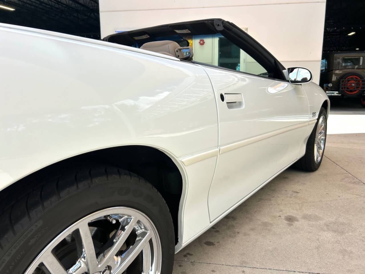 2002 Chevrolet Camaro 15