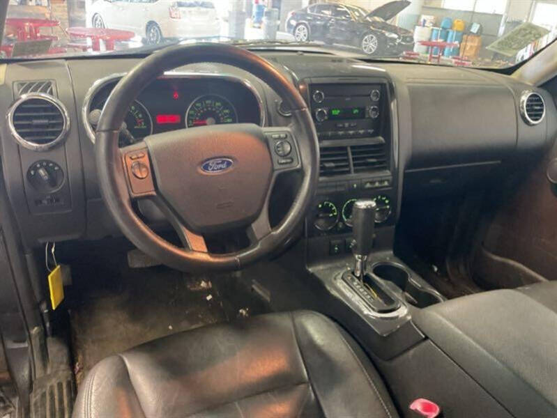 2009 Ford Explorer XLT