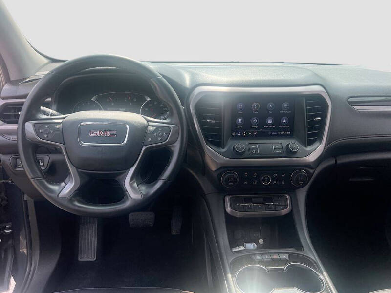 2020 GMC Acadia AT4