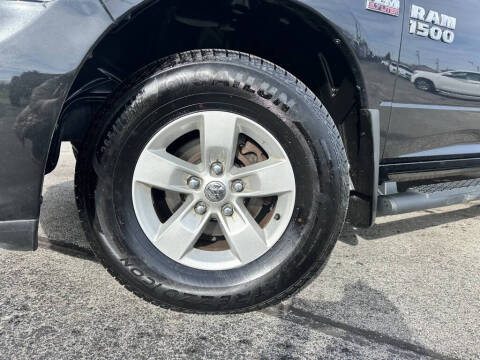 2017 RAM 1500 Express