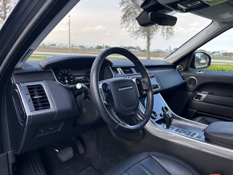 2019 Land Rover Range Rover Sport SE