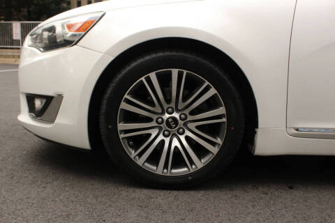 2014 Kia Cadenza Premium