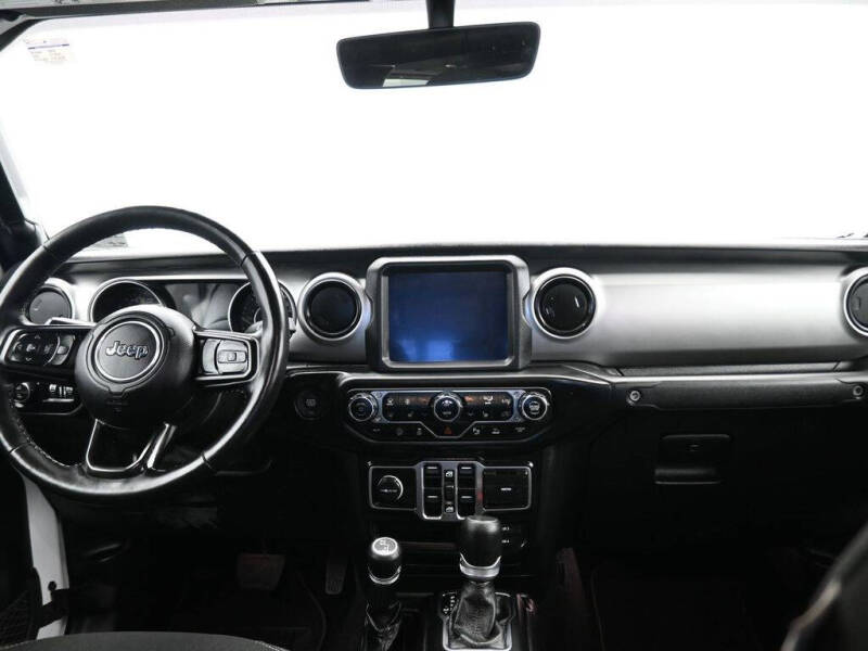 2021 Jeep Gladiator Sport