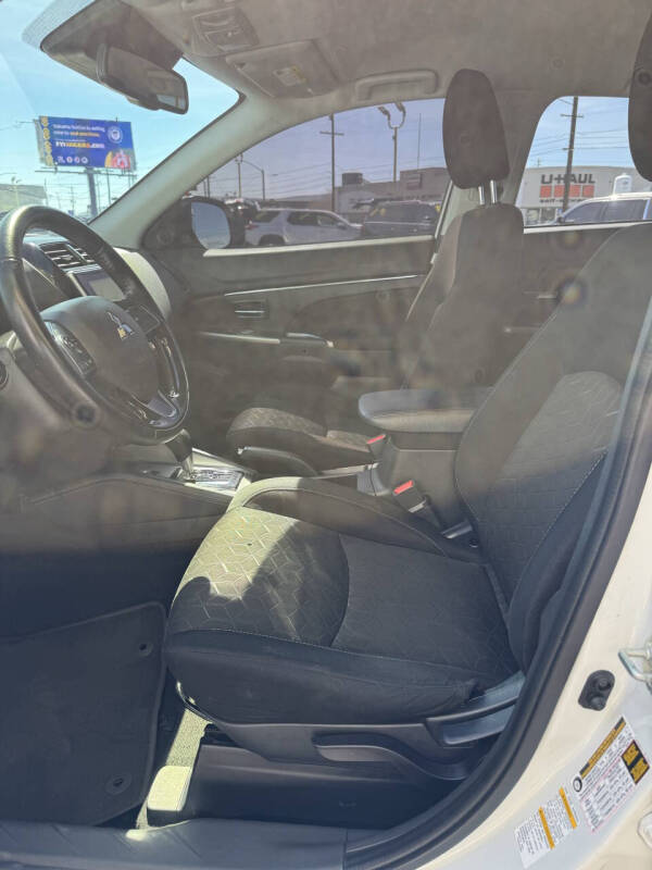 2021 Mitsubishi Outlander Sport SE