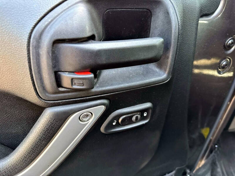 2014 Jeep Wrangler Unlimited Sahara