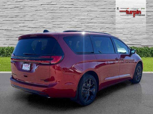 2026 Chrysler Pacifica Limited