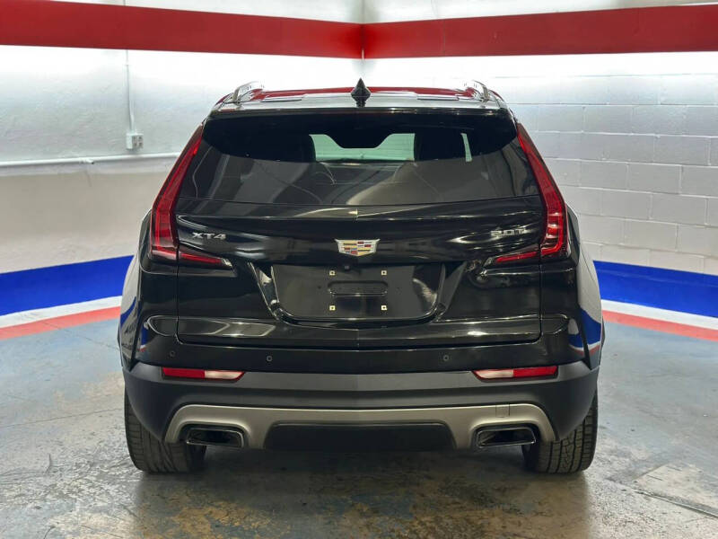 2019 Cadillac XT4 Premium Luxury