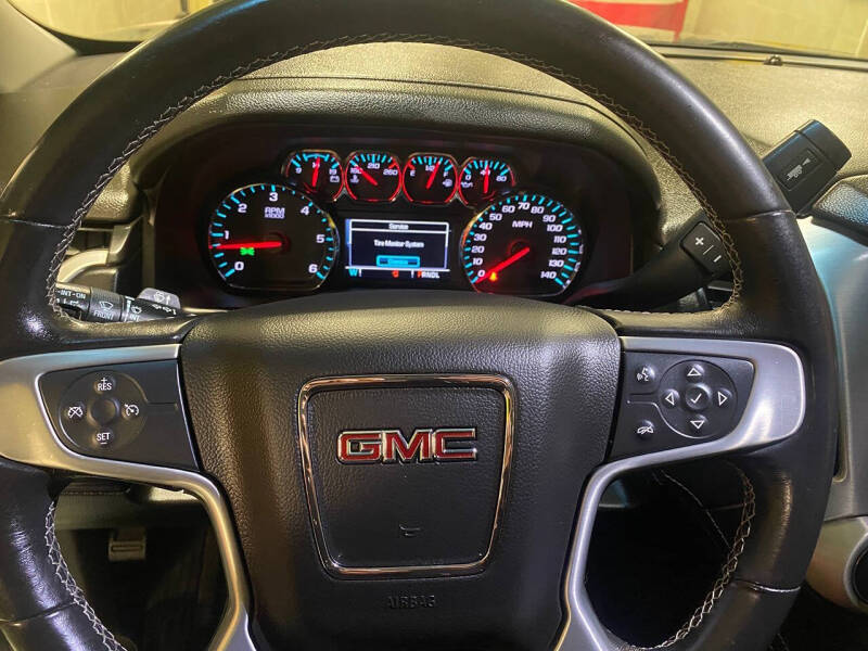 2018 GMC Yukon XL SLE