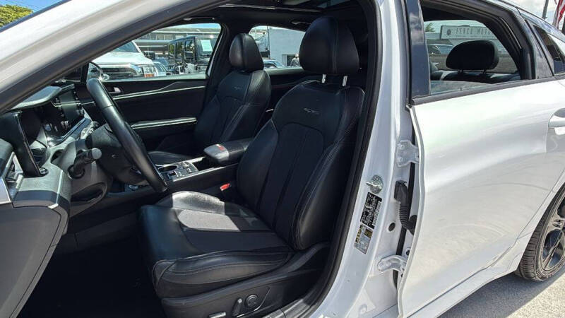 2021 Kia K5
