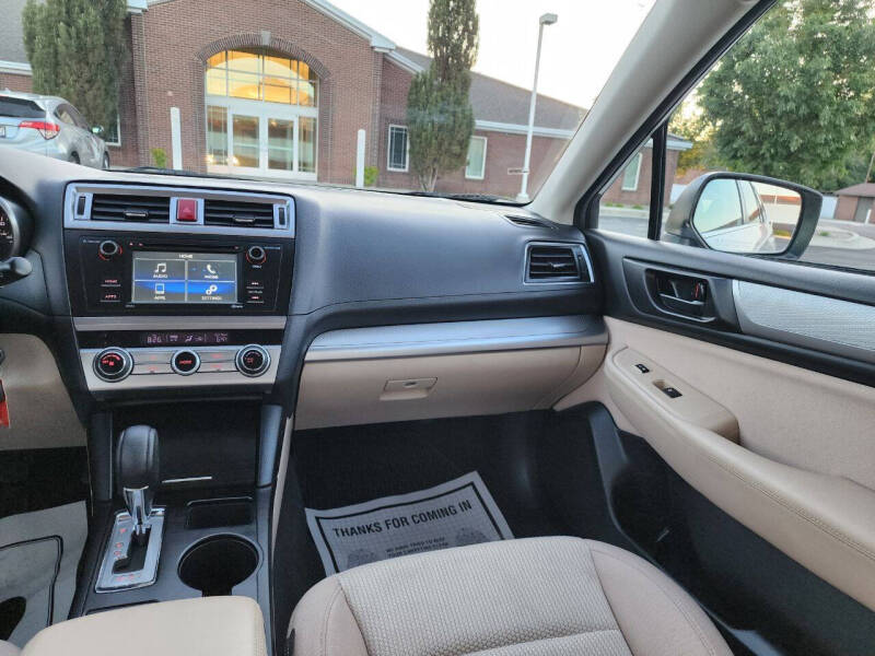 2017 Subaru Outback 2.5i