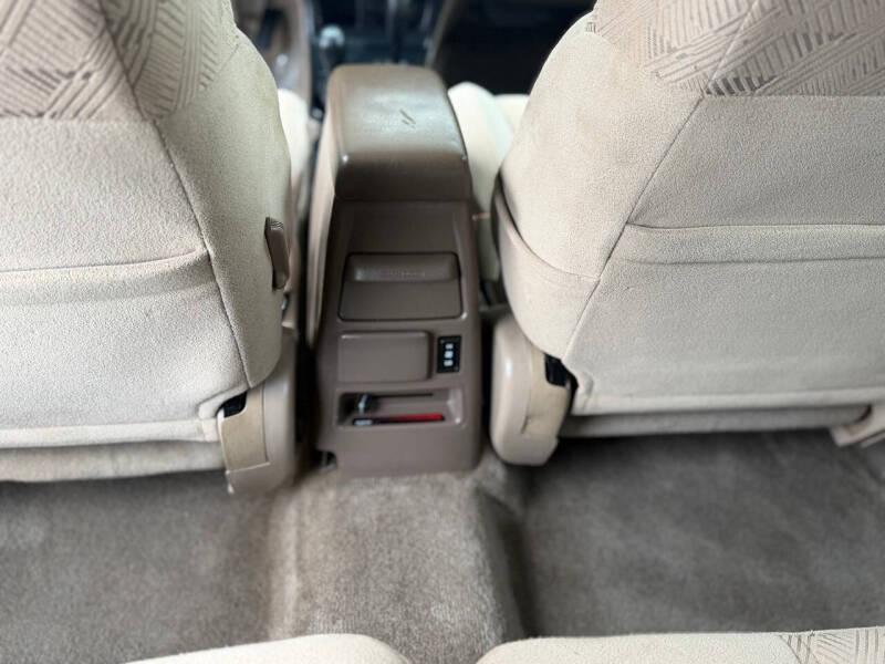 2002 Toyota 4Runner SR5