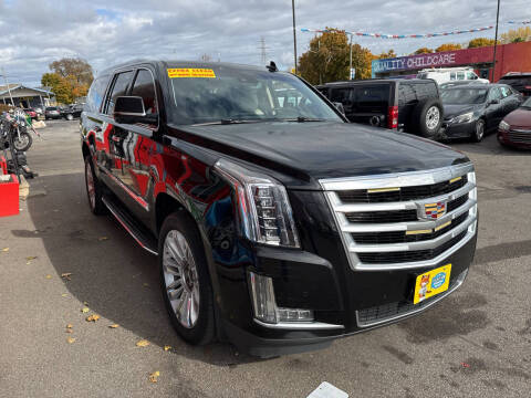 2016 Cadillac Escalade ESV Luxury Collection