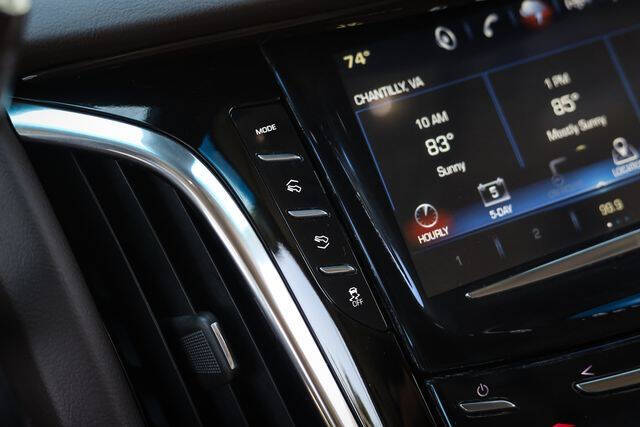 2017 Cadillac Escalade Luxury