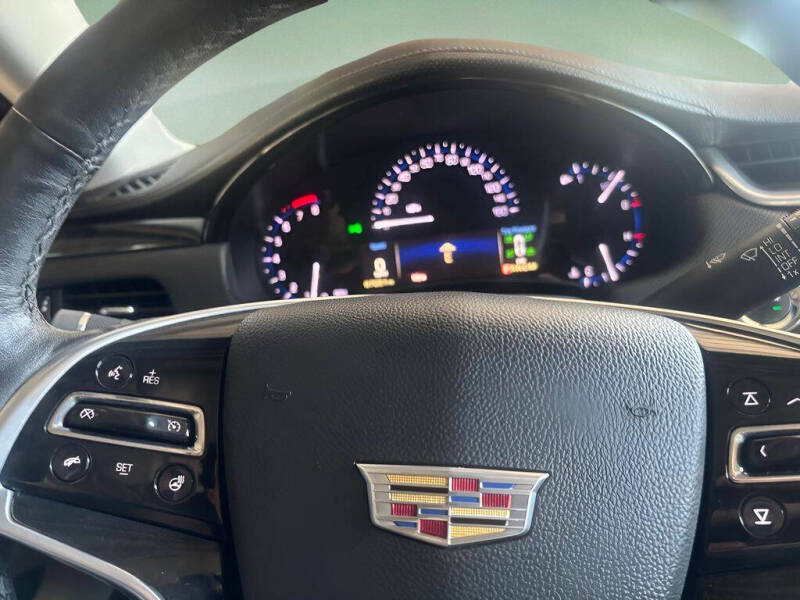 2016 Cadillac XTS Luxury