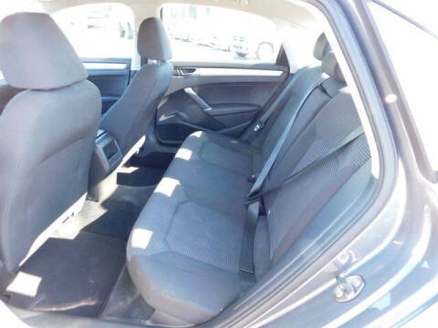 2017 Volkswagen Passat 1.8T S