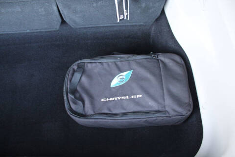 2017 Chrysler Pacifica Hybrid Platinum