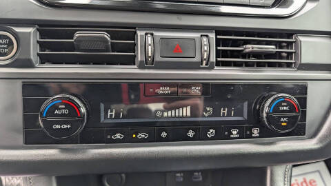 2023 Nissan Pathfinder S