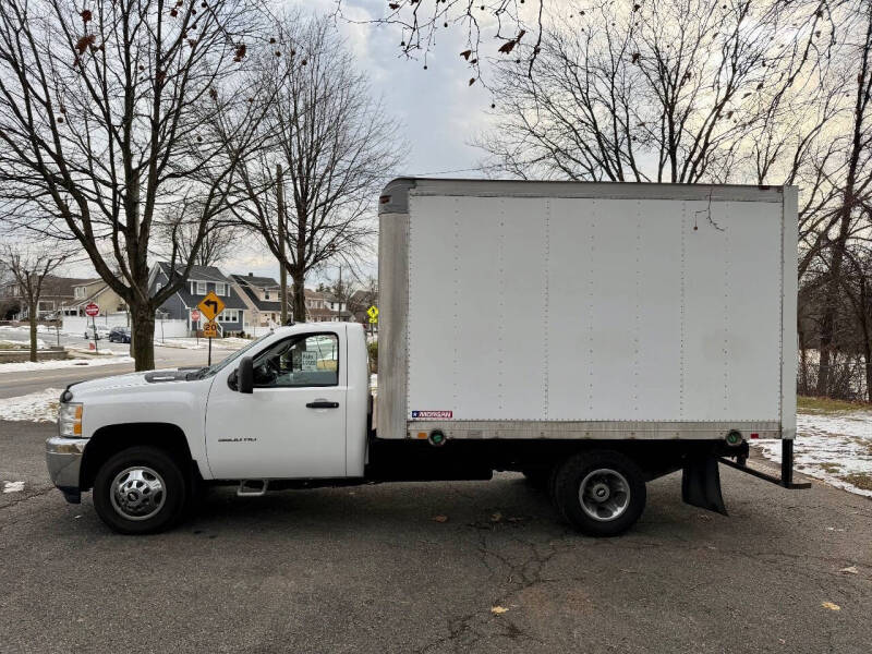 2013 Chevrolet Silverado 3500HD CC LT
