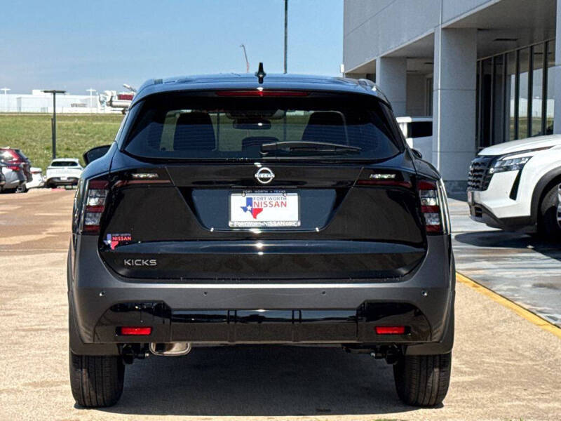 2026 Nissan Kicks S