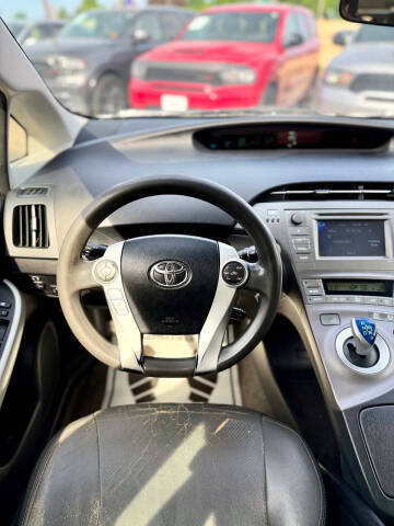 2012 Toyota Prius Two