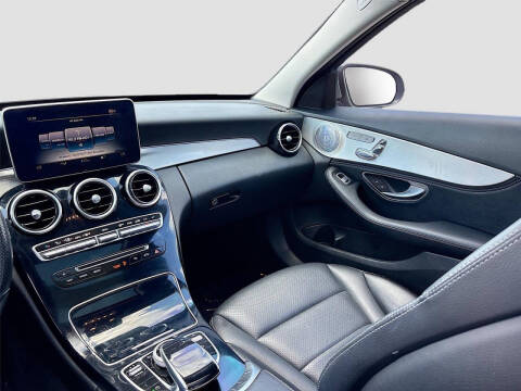 2016 Mercedes-Benz C-Class