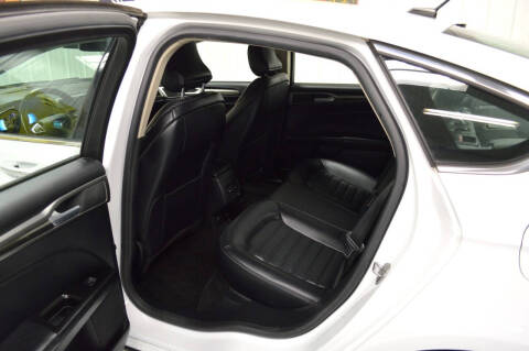 2018 Ford Fusion Hybrid SE