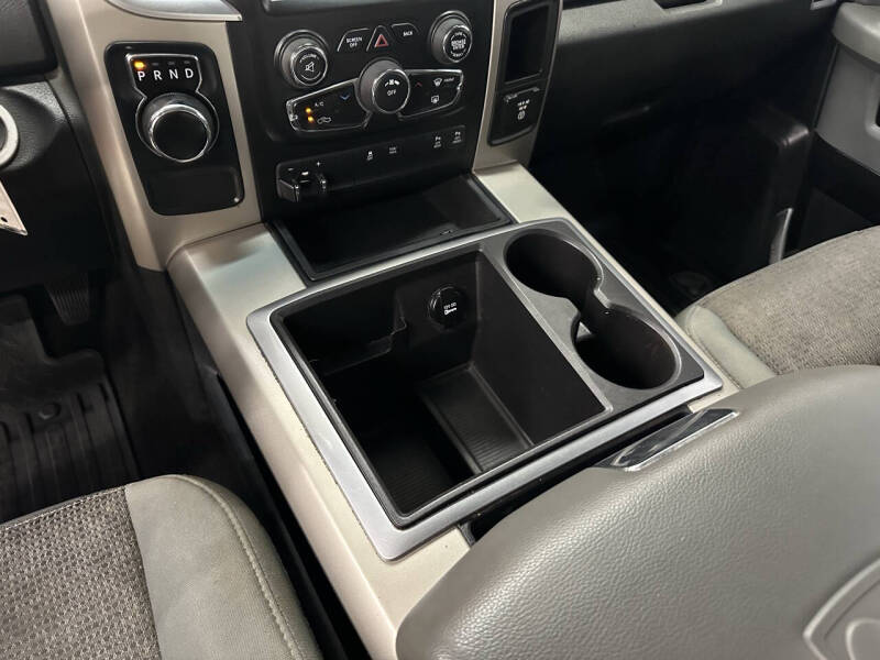 2014 RAM 1500 SLT