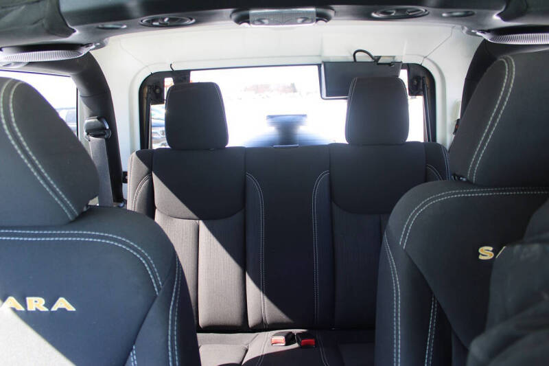 2014 Jeep Wrangler Sahara