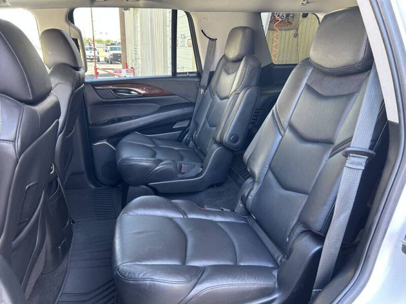 2020 Cadillac Escalade Luxury