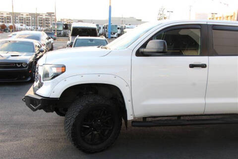 2018 Toyota Tundra SR5